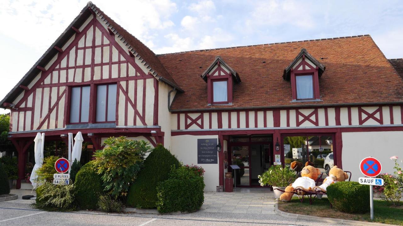 Auberge Du Lac, Sure Hotel Collection By Best Western Mesnil-Saint-Pere Exterior photo