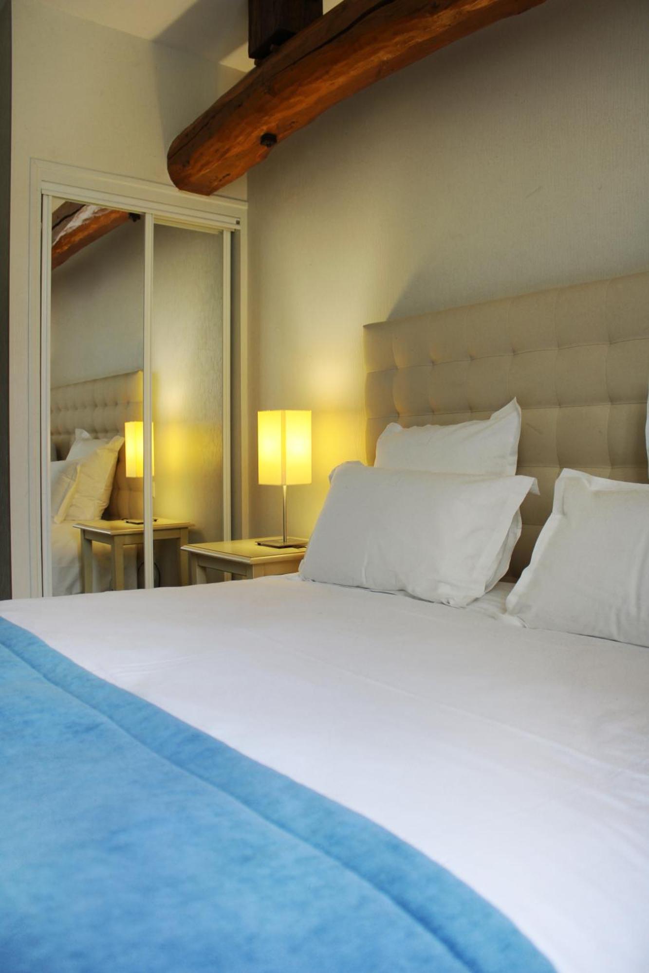 Auberge Du Lac, Sure Hotel Collection By Best Western Mesnil-Saint-Pere Exterior photo
